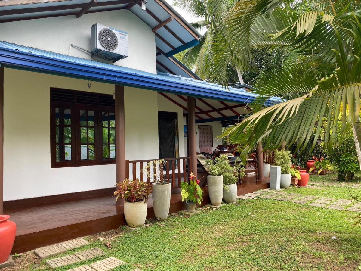 See Turtle Villa Tangalle Exterior foto